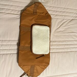 NWT DSW Travel Weekender Duffle Bag with Removable Faux Sherpa Pouch, Brown